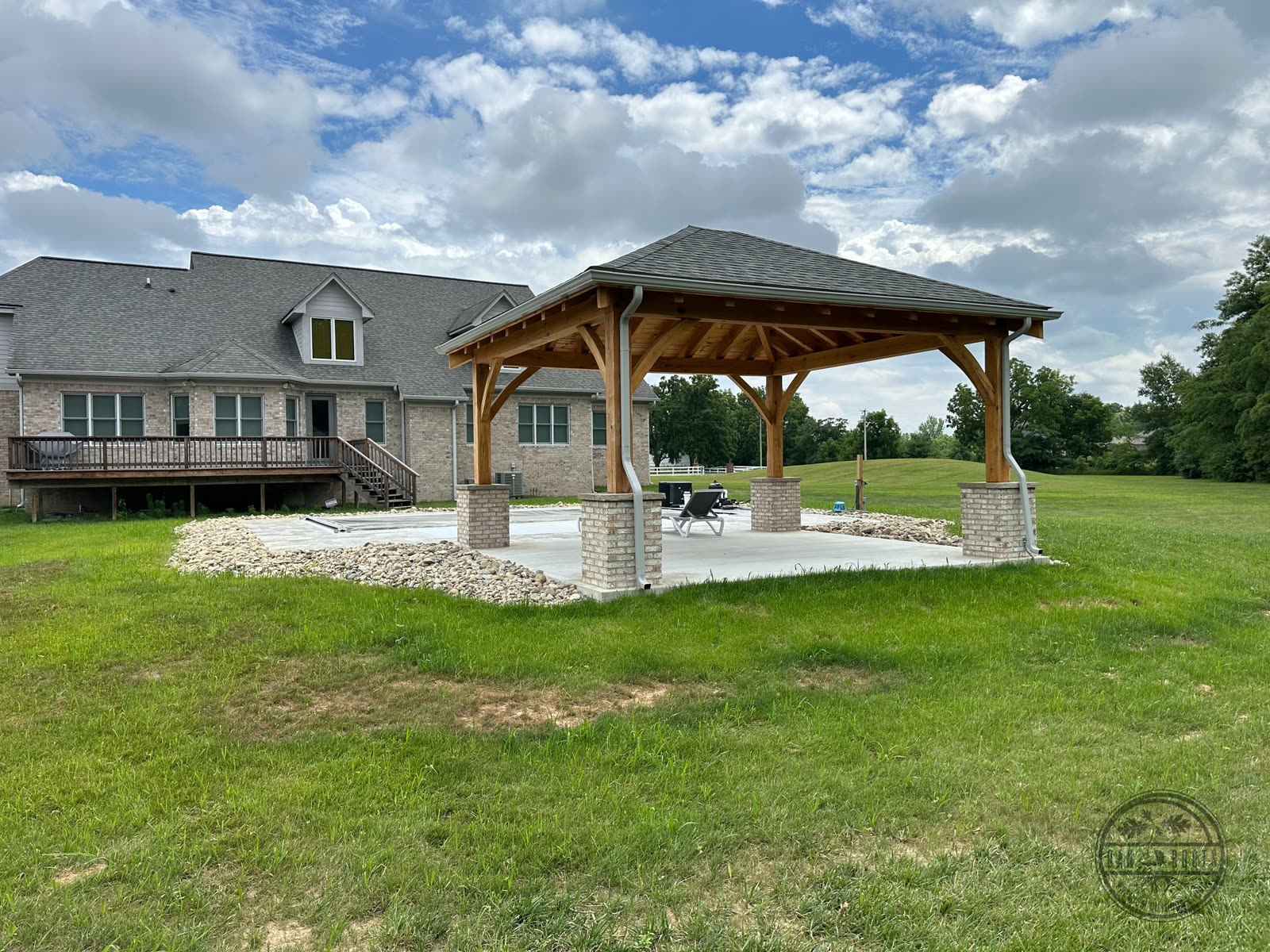 Custom Outdoor Living Space Design