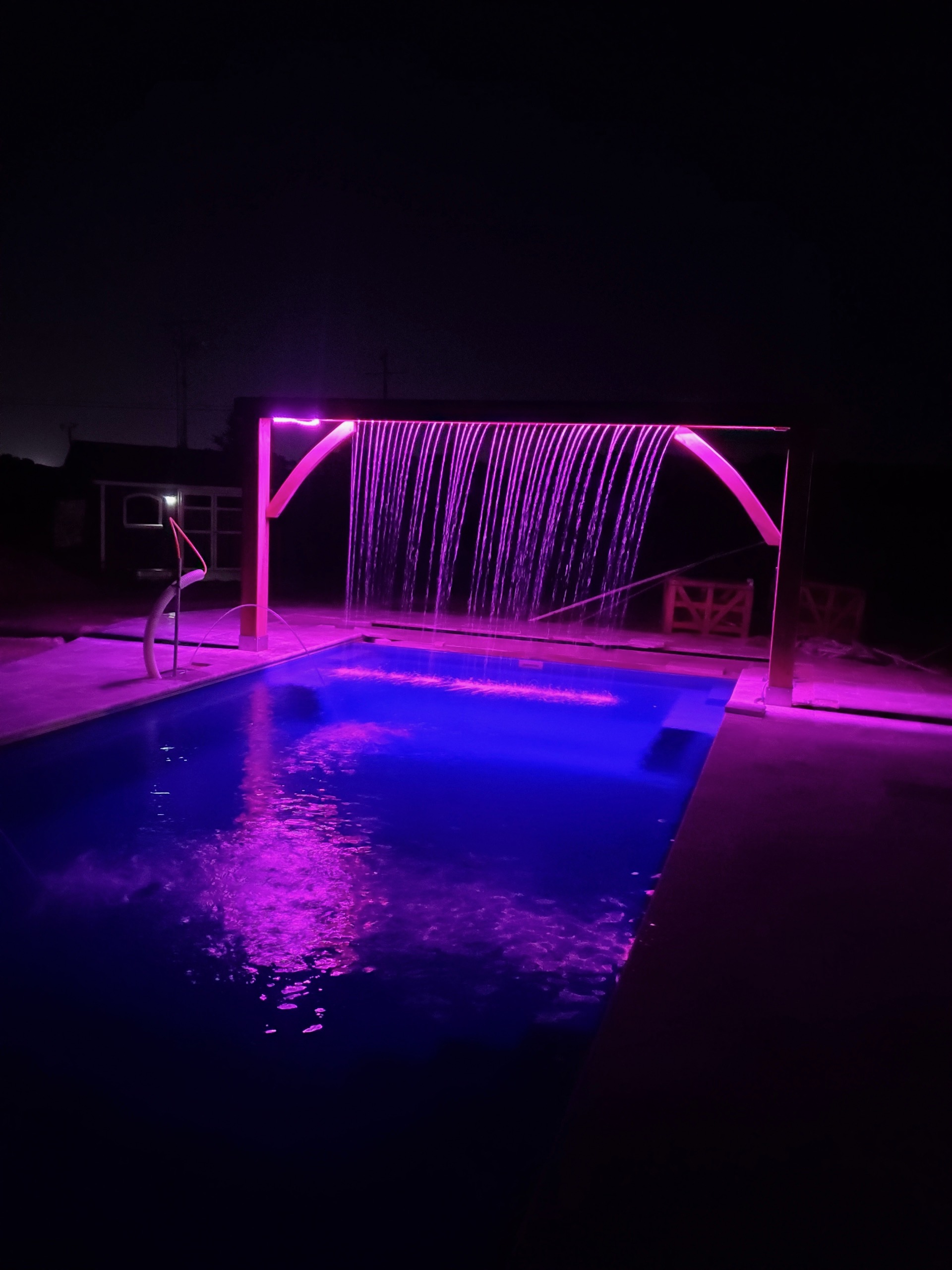 Imagine fiberglass pool installed by Oak Roots LLC
